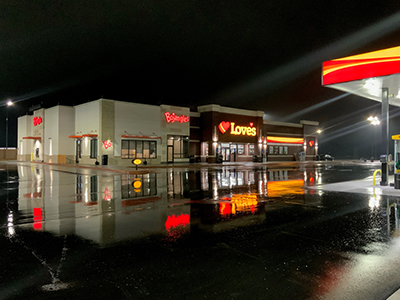 Exterior of Love's Travel Stop and Bojangles in Mobile Alabama