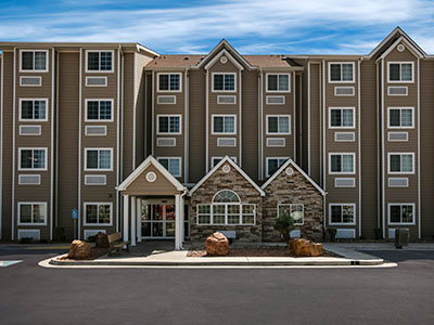 Pecos hotel outside entrance